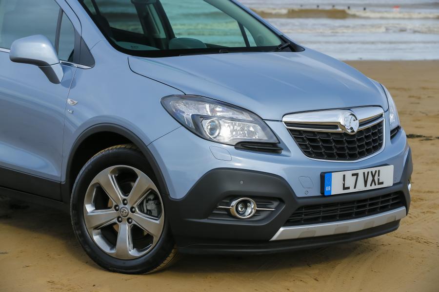  Vauxhall Mokka 2012 года  (фото 101 из 365)